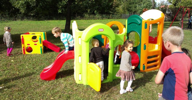 - e_plac_zabaw_8.jpg